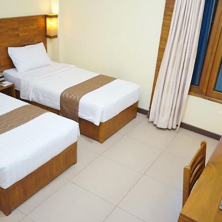 Syailendra Hotel Syariah Jepara Εξωτερικό φωτογραφία