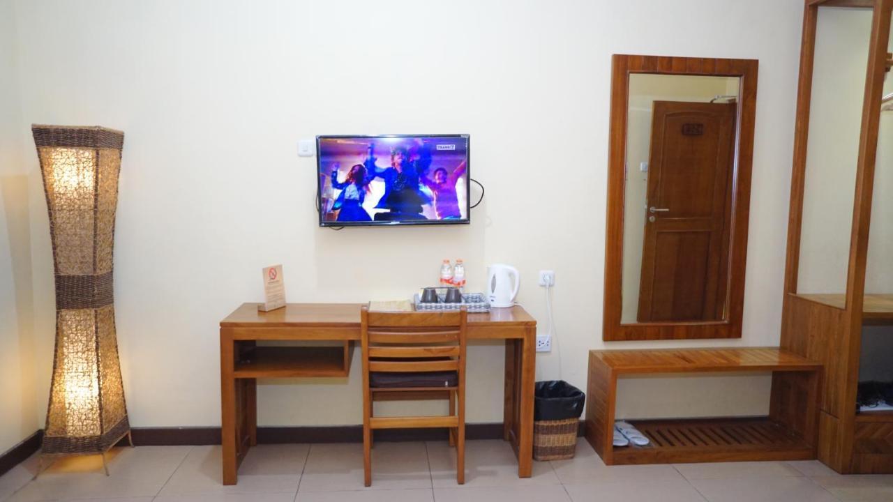 Syailendra Hotel Syariah Jepara Εξωτερικό φωτογραφία