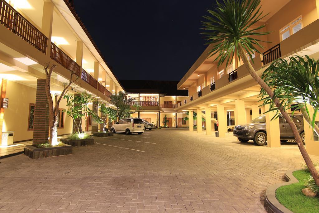 Syailendra Hotel Syariah Jepara Εξωτερικό φωτογραφία
