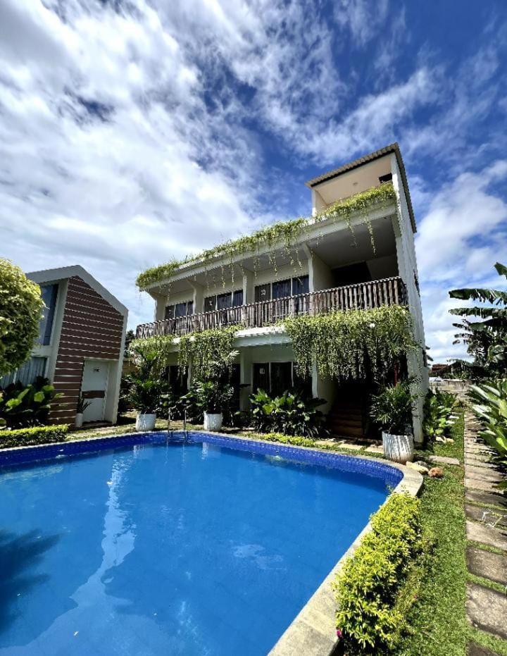 Syailendra Hotel Syariah Jepara Εξωτερικό φωτογραφία