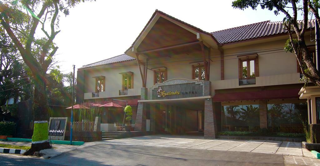 Syailendra Hotel Syariah Jepara Εξωτερικό φωτογραφία