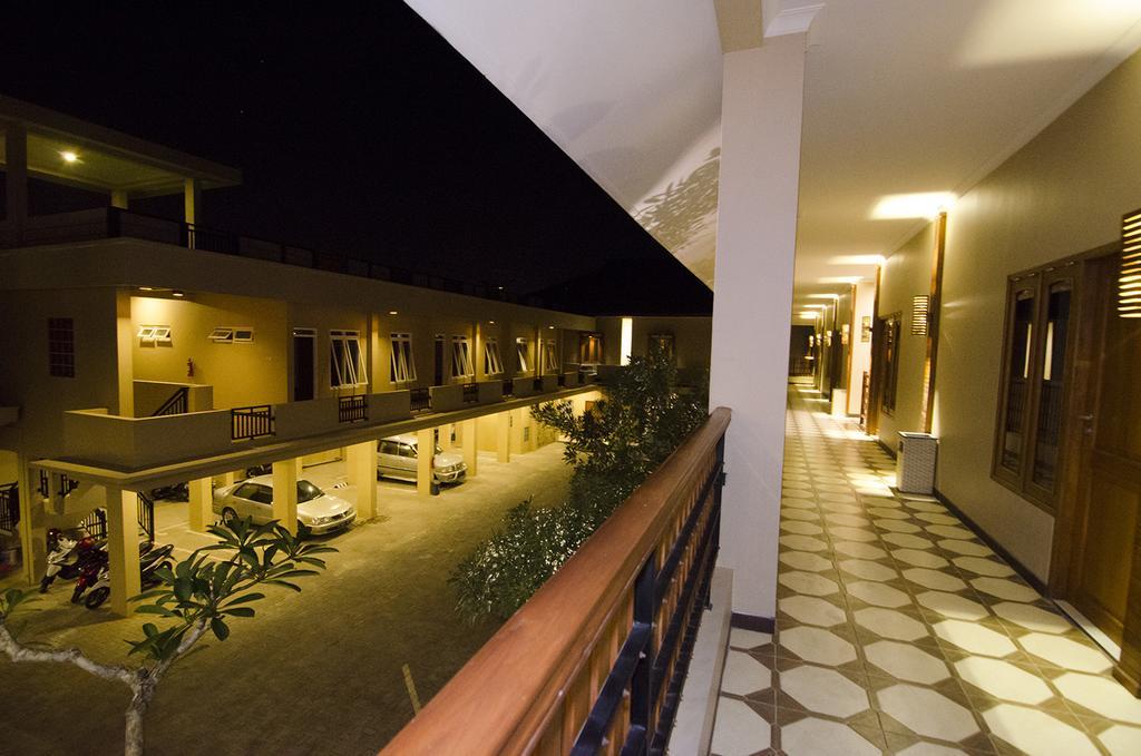 Syailendra Hotel Syariah Jepara Εξωτερικό φωτογραφία