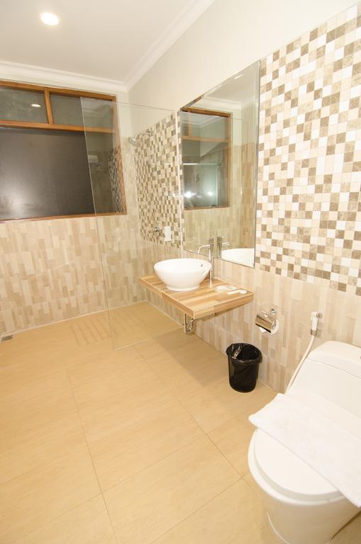 Syailendra Hotel Syariah Jepara Εξωτερικό φωτογραφία
