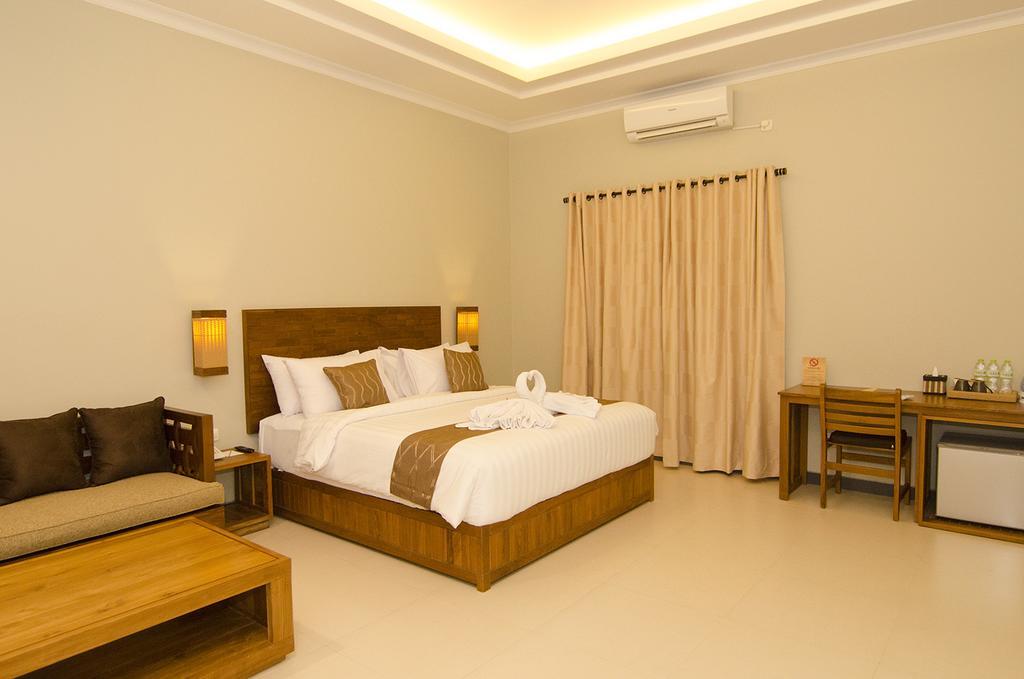 Syailendra Hotel Syariah Jepara Εξωτερικό φωτογραφία