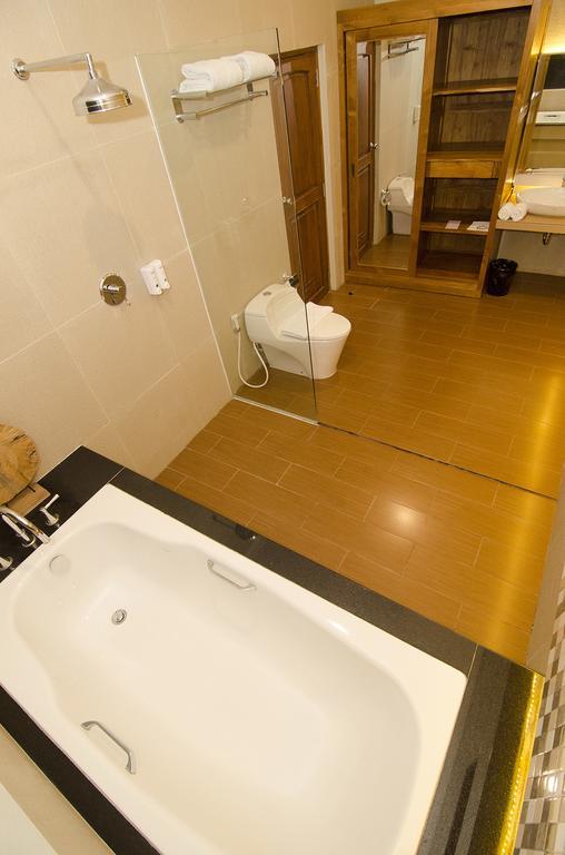 Syailendra Hotel Syariah Jepara Εξωτερικό φωτογραφία